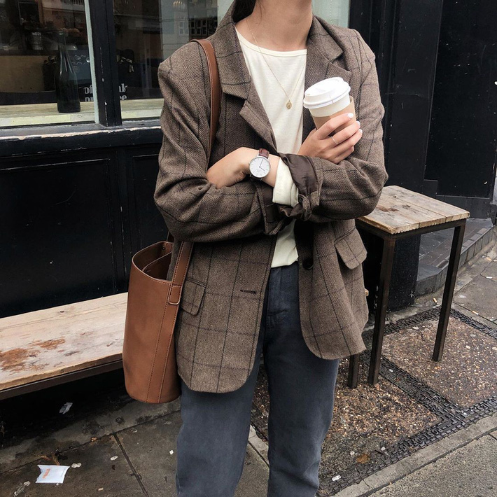 10 ý tưởng phối layer ngày se lạnh cho nàng công sở: Chỉ cần diện y chang là bạn có ngay vẻ sang xịn ao ước-1