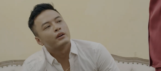 Hoa hồng trên ngực trái: Vợ cũ sang chảnh về nước, đến lượt Bảo say xỉn dốc bầu tâm sự với Khuê-5