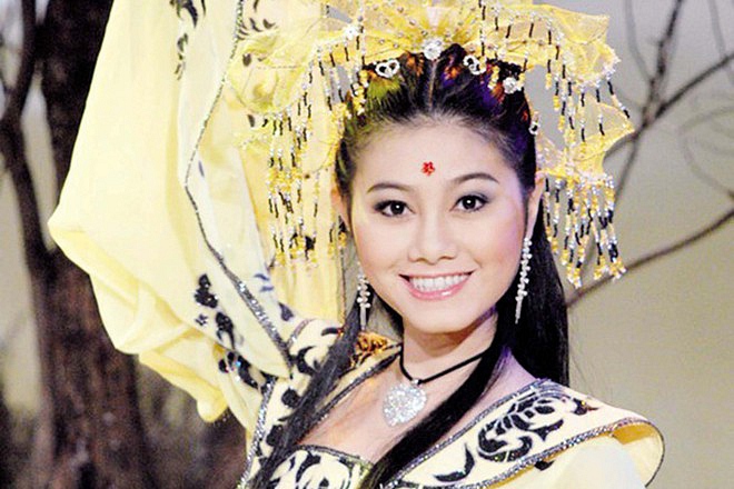 Cuộc sống không chồng con, kín tiếng đời tư ở tuổi 38 của nghệ sĩ cải lương đình đám Quế Trân-2