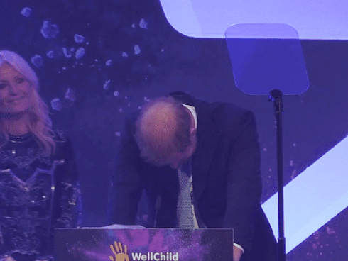 Hoàng tử Harry chính thức thừa nhận mâu thuẫn với anh trai, muốn rời khỏi nước Anh để đến châu Phi sinh sống-4