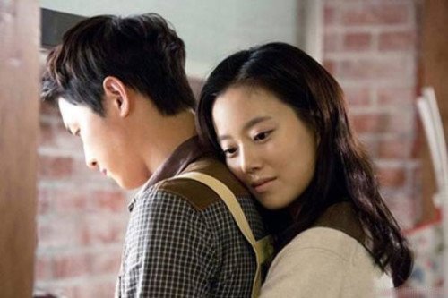 Ôm nỗi day dứt suốt 8 năm, tôi khuỵu ngã khi bám theo đứa trẻ giống hết vợ cũ-1