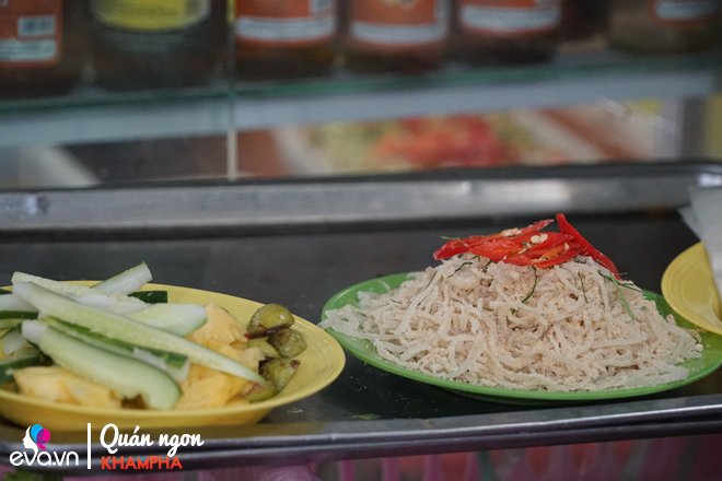 Bỏ nghề y đi bán nộm, bánh bột lọc ở Thành Công, mẹ 9X doanh thu 300 triệu mỗi tháng-16