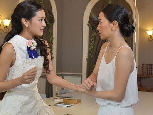 Chồng ngoại tình về ép vợ ly hôn, vợ cùng quẫn tìm 