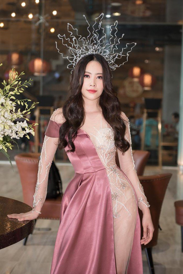 Không còn lạc lối phong cách, Nam Em chỉ diện váy xòe đã được tung hô tiên nữ hạ phàm-8