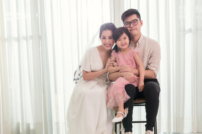 Sinh 3 đứa con, ở bên nhau 10 năm không có đám cưới, nhưng sau khi mặc váy cô dâu hơn 1 năm nhà văn Gào đã chính thức tuyên bố đường ai nấy đi-2