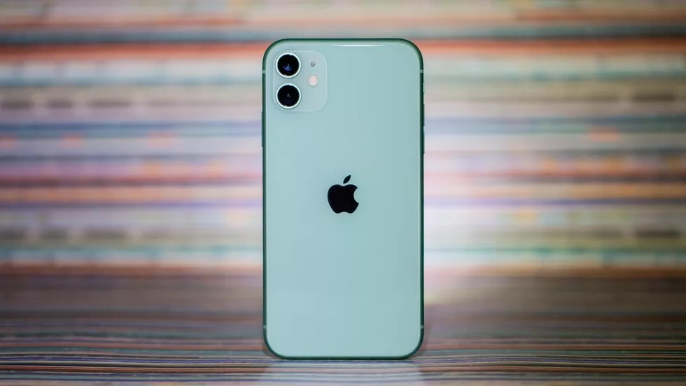 Giá iPhone 11 chạm đáy tại Việt Nam, 13 triệu đã có thể mua-3