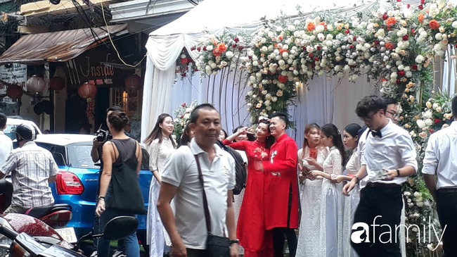 HOT: Lưu Đê Ly tổ chức lễ cưới cùng người đàn ông từng khiến cô chịu tiếng Tuesday trên phố Hàng Buồm?-17