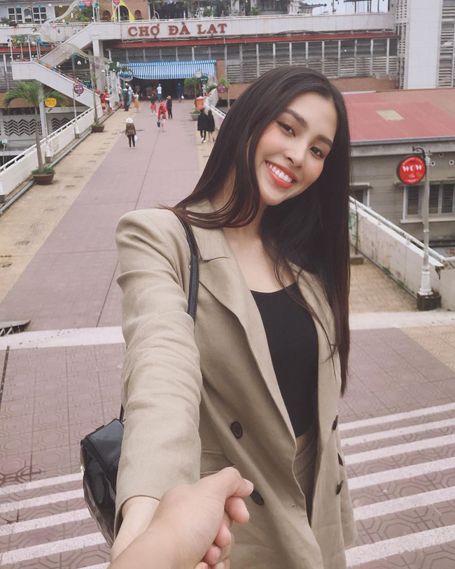 Ngắm street style của 10 sao Việt này cũng rút ra được vài kinh nghiệm mặc blazer mùa lạnh sao cho đẹp-4