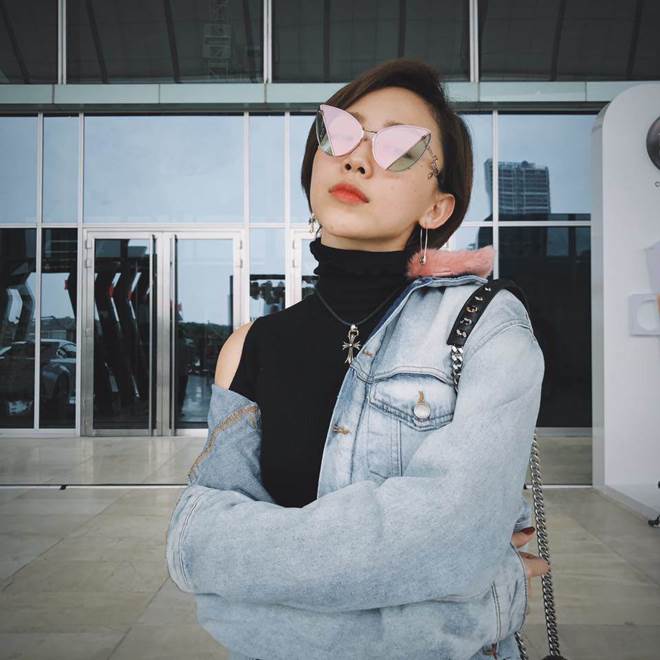 Tóc Tiên và BST mắt kính hàng hiệu khủng không ai sánh bằng tại Vbiz-10