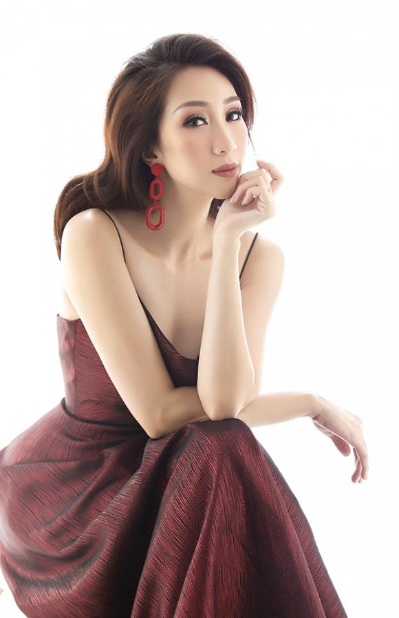 Lều Phương Anh mặn mà trong bộ ảnh tái xuất-11