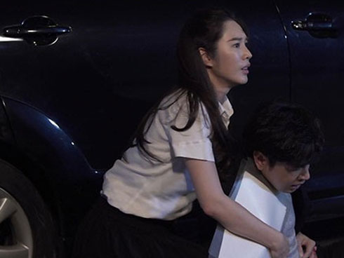 Nghe tin người yêu cũ đi lấy chồng, tôi đã gửi tặng cô ấy một món quà nhỏ nhưng đủ khiến cả gia đình chú rể hầm hầm hủy hôn ngay-3