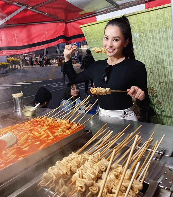 Ảnh khoe nhan sắc đời thường của Hoa hậu Tiểu Vy-1