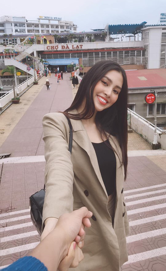 Ảnh khoe nhan sắc đời thường của Hoa hậu Tiểu Vy-7
