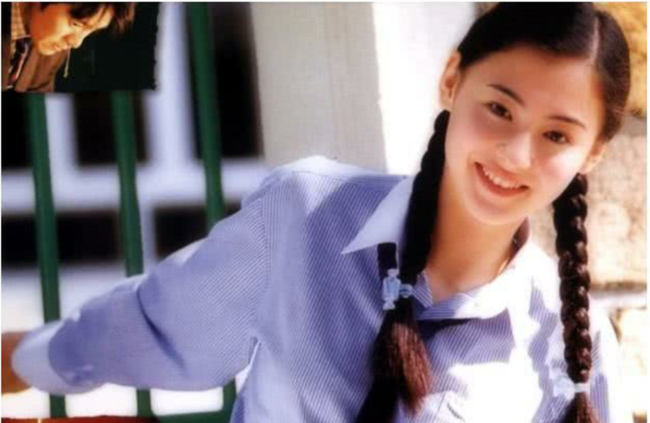 Sau khi lập di chúc để lại tài sản cho con trai thứ 3 của Trương Bá Chi, Châu Tinh Trì sẽ làm lễ cưới với vợ cũ Tạ Đình Phong ở Paris?-4