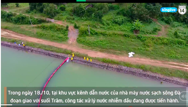 Clip: Gấp rút đặt màng lọc dầu thải, tiến hành nạo vét khu vực suối đầu nguồn của Nhà máy nước sông Đà-5