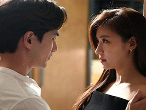 Cả họ nhà gái bị choáng ngợp bởi cảnh rước dâu toàn siêu xe, tôi còn nghĩ là mình chuột sa chĩnh gạo nhưng sự thật đằng sau đó khiến tôi không biết cười hay khóc-3