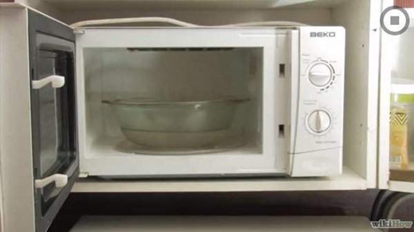 Cắt nửa quả chanh bỏ vào lò vi sóng, mỡ cục đóng cả năm cũng bay nhanh sau 5 phút-1