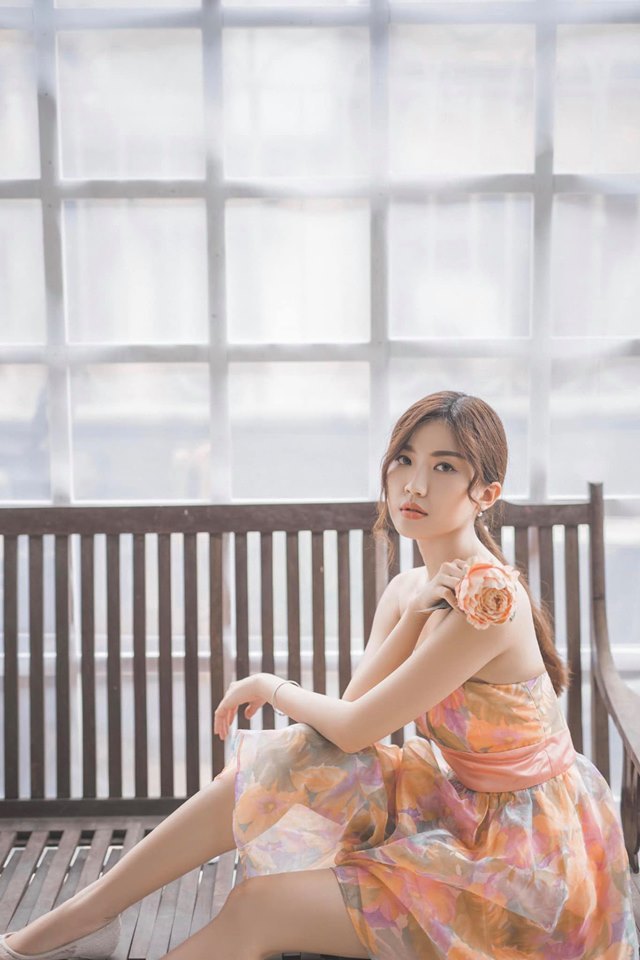 Nhan sắc thật của Trà tiểu tam, nhân vật bị ghét nhất Hoa hồng trên ngực trái-2