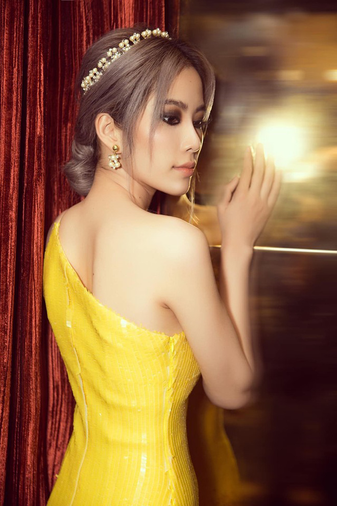 Thừa nhận yêu bạn trai đại gia ở Dubai, Nam Em ngày càng thăng hạng nhan sắc, khoe vai trần gợi cảm đầy nổi bật tại sự kiện-4