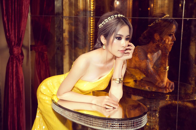 Thừa nhận yêu bạn trai đại gia ở Dubai, Nam Em ngày càng thăng hạng nhan sắc, khoe vai trần gợi cảm đầy nổi bật tại sự kiện-5