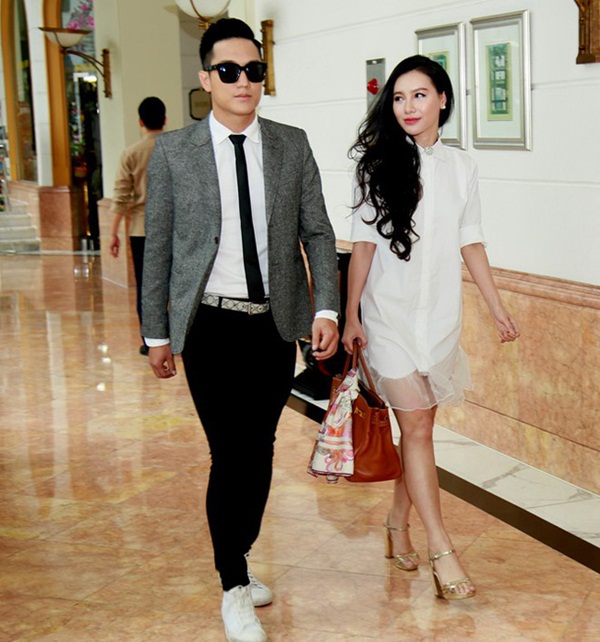 Minh Hà vừa tuyên bố độc thân, Chí Nhân bị bắt gặp hẹn hò tình mới, cách xưng hô với con trai riêng mới gây bất ngờ?-1