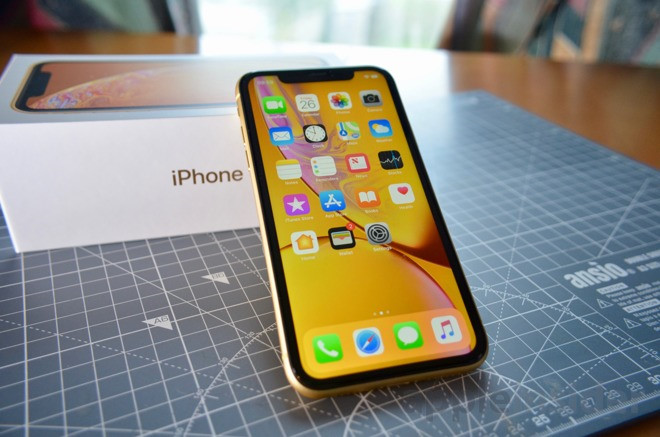 iPhone 11 chạm đáy, giá 13 triệu có nên mua?-2