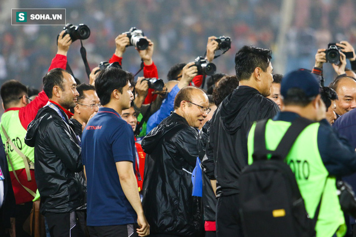 NÓNG: VFF ấn định ngày ký hợp đồng với thầy Park, không đặt chỉ tiêu vô địch SEA Games-3