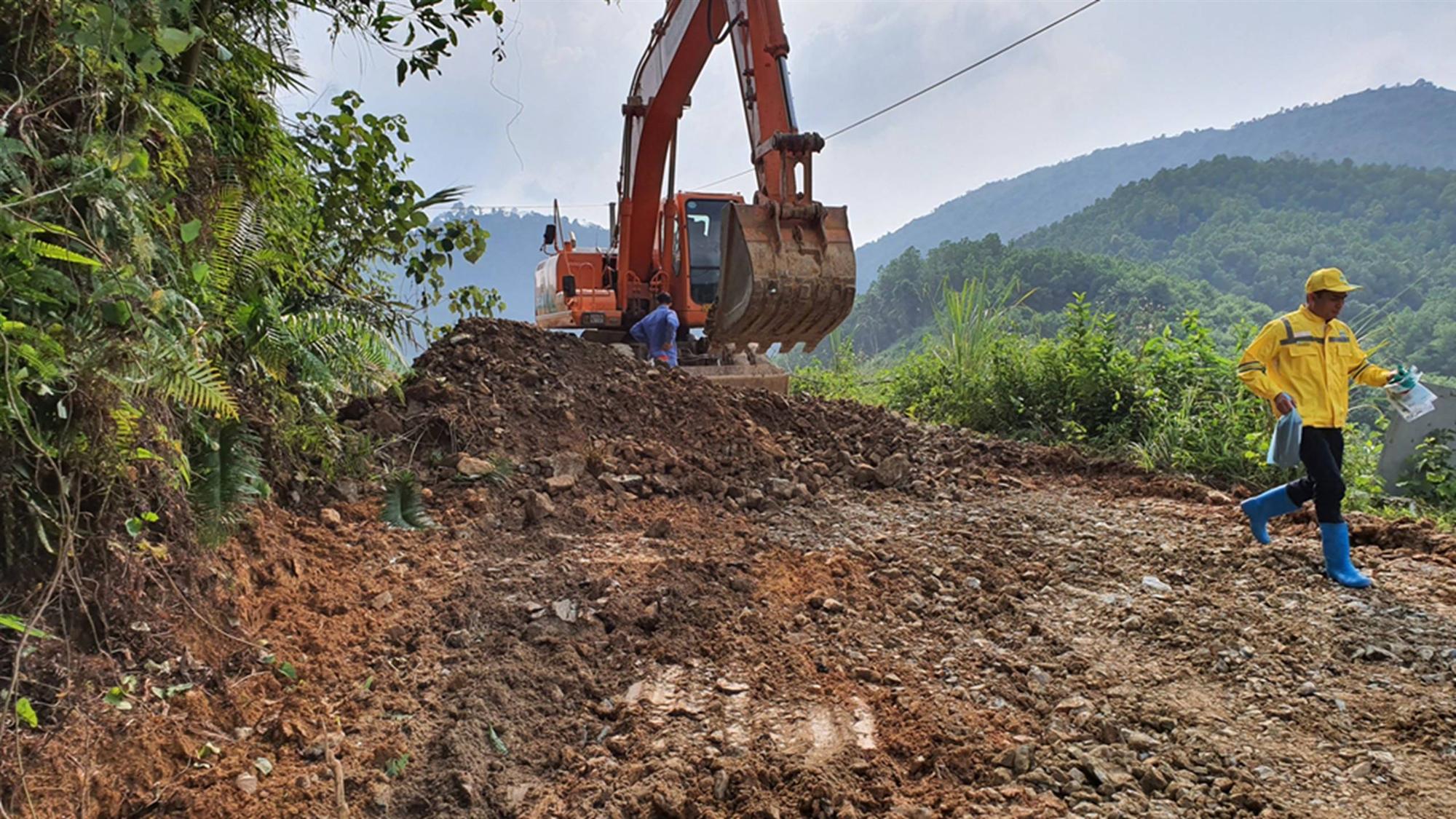 Quá trình xử lý dầu thải ở đầu nguồn nước sông Đà-3