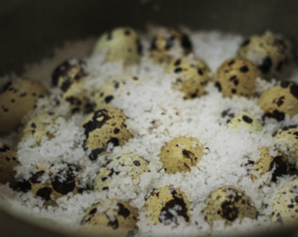 2 cách luộc trứng không cần nước siêu đơn giản mà lại thơm ngon không tưởng-1