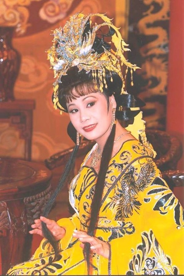 Nữ hoàng video, nữ hoàng băng đĩa Mưa bụi bây giờ ra sao?-1