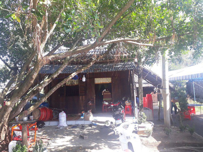 Gia đình tan nát sau nghi án chồng giết vợ vì ghen tuông rồi tự tử-1