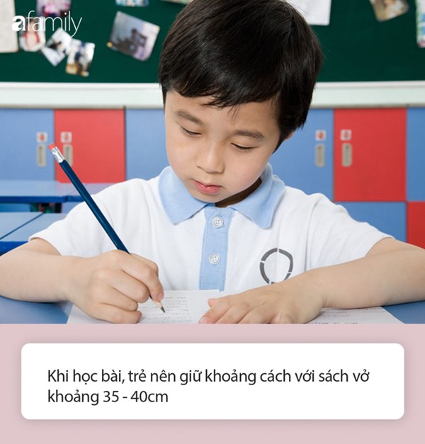 Học sinh trường người ta không nhắc mà ngồi tư thế chuẩn khỏi chỉnh, phụ huynh bất ngờ khi biết nhờ vật dụng đơn giản này-2