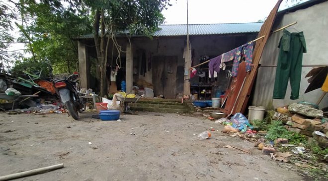 Mẹ của chú rể kém cô dâu 21 tuổi: Tôi bán đàn chó mới có tiền cưới vợ cho con”-1