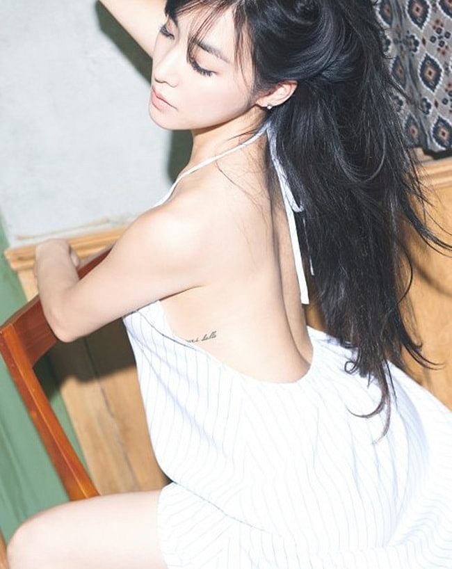 4 thánh nữ xăm mình Hàn Quốc mặt xinh, body đặc biệt quyến rũ-12