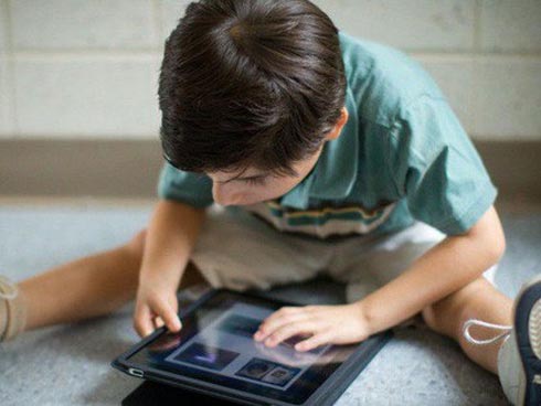 Hàng không Việt Nam cấm vận chuyển pin Lithium-2