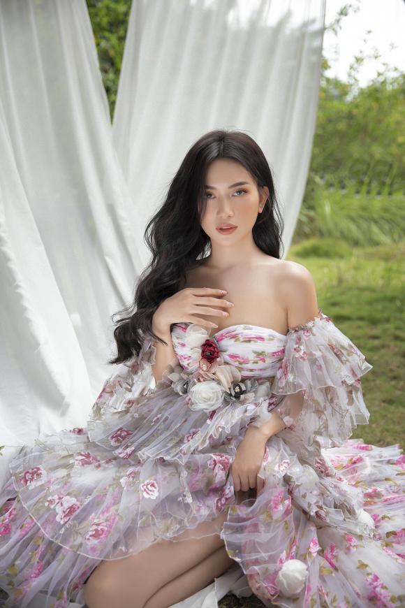 Sĩ Thanh ngày càng gợi cảm, táo bạo hơn từ khi có ‘tình mới’-3