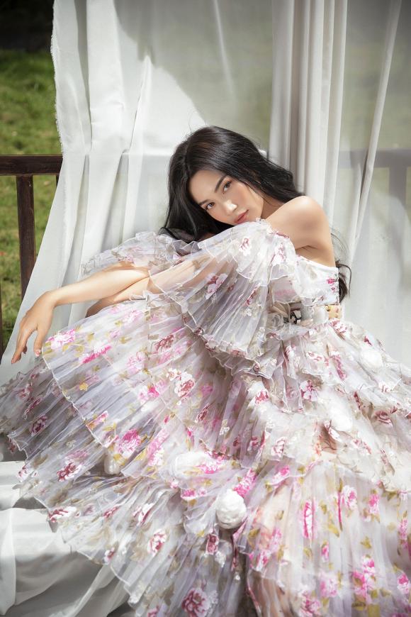 Sĩ Thanh ngày càng gợi cảm, táo bạo hơn từ khi có ‘tình mới’-5