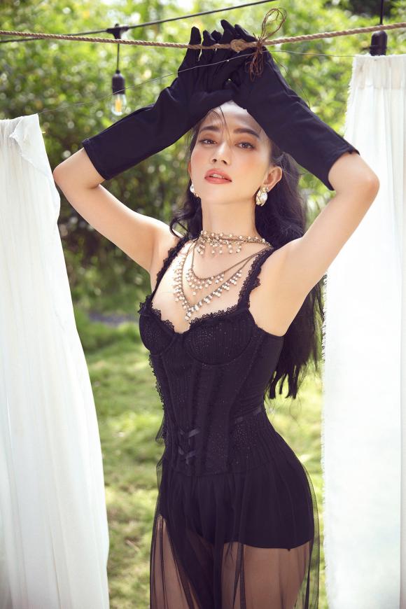 Sĩ Thanh ngày càng gợi cảm, táo bạo hơn từ khi có ‘tình mới’-19