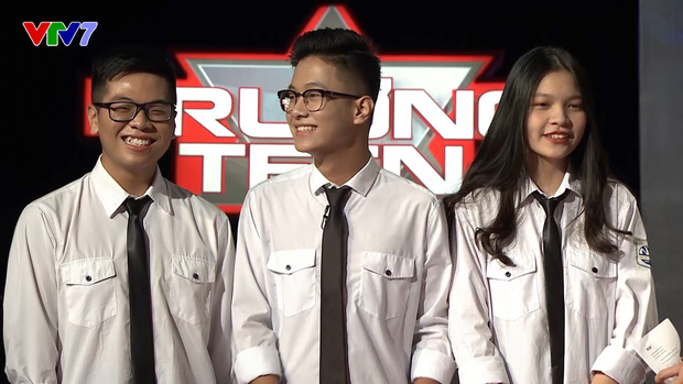 Nam sinh có 1000 cô dâu sau khi nổi tiếng trên sóng VTV7 lại gây sốt với màn debate cực gắt-3