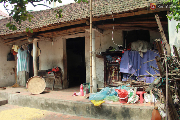 Xót xa cụ bà 75 tuổi nuôi cả gia đình bị tâm thần và thiểu năng trí tuệ ở Vĩnh Phúc: Tôi khuất núi không biết các cháu sẽ ra sao”-2