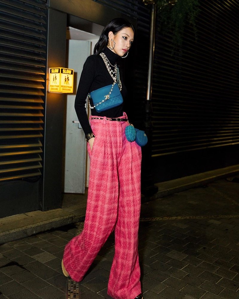 Vượt mặt Ngọc Trinh, Khánh Linh là mỹ nhân Vbiz đầu tiên sở hữu túi Chanel độc lạ có giá gần nửa tỷ-6