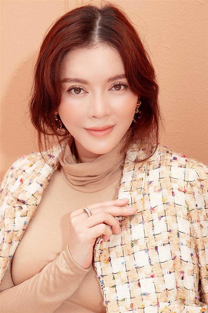 Sau 9 năm yêu đương bí mật, Lý Nhã Kỳ bất ngờ tuyên bố chia tay bạn trai trong đêm-3