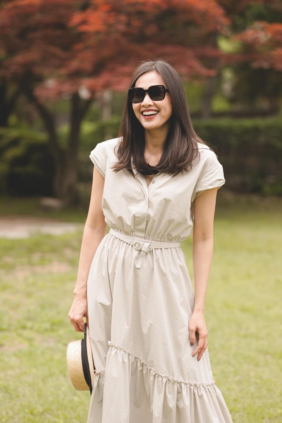 Hoa hậu Dương Mỹ Linh khoe nụ cười như toả nắng giữa trời thu Nhật Bản mộng mơ-3