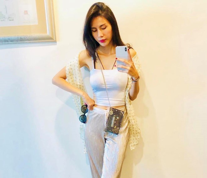 Thủy Tiên diện bikini thả dáng khoe hình thể nuột nà nhưng vẫn bị netizen nhắc nhở vì một điều-3