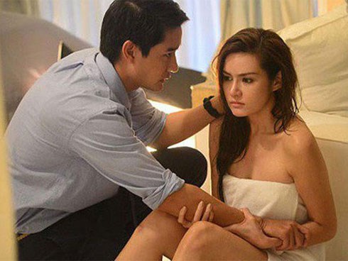 Đêm tân hôn vừa mới bắt đầu thì chồng bỗng “tặng” tôi 2 cái tát nổ đom đóm mắt, lời xin lỗi và giải thích của anh sau đó càng khiến tôi điêu đứng