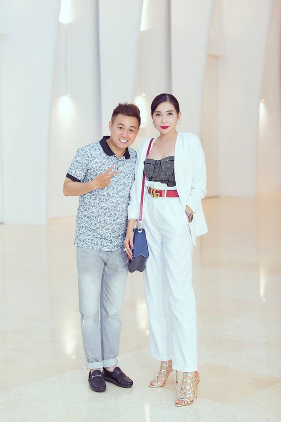 Mỹ Linh, Tiểu Vy đội vương miện lộng lẫy hoá công chúa như trong cổ tích-12