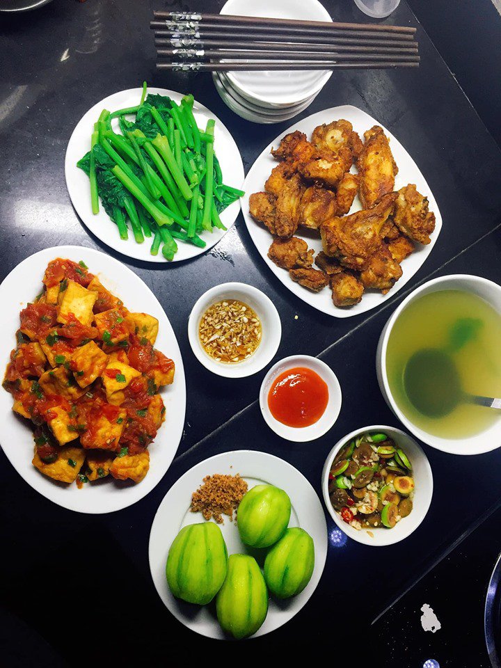 Khoe mâm cơm xa nhà chỉ 2 triệu/tháng, 10X miền núi khiến các đàn chị trầm trồ ngưỡng mộ-3
