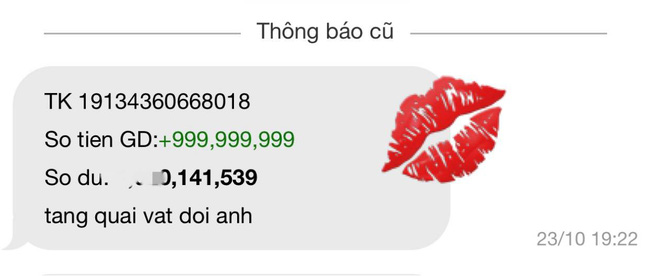 Được ông xã chuyển khoản 1 tỉ đồng làm quà, hot mom Ngọc Mon khiến bao chị em sốc không nói nên lời-1