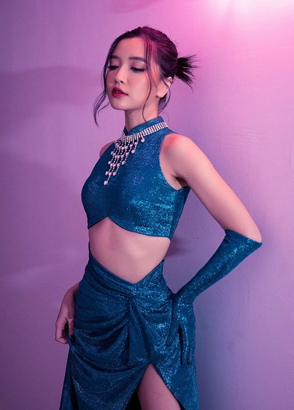 Hóp bụng đến mức sắp tắc thở để chụp hình, Bích Phương nhận lại loạt ảnh đẹp xuất sắc-2