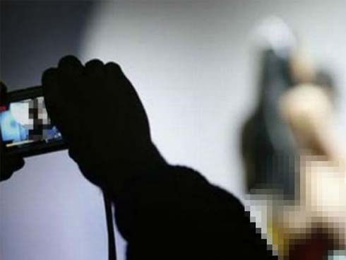 Bị điện giật cháy sém nửa người, thanh niên 20 tuổi rơi từ tầng 2 ngôi nhà đang xây dựng xuống đất-7